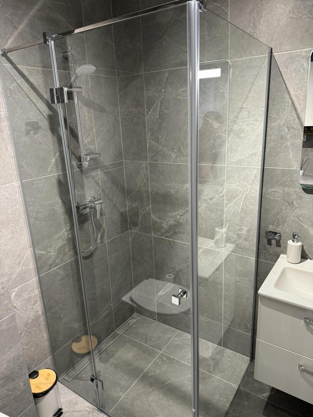 Apartment Brzeska For Ii *